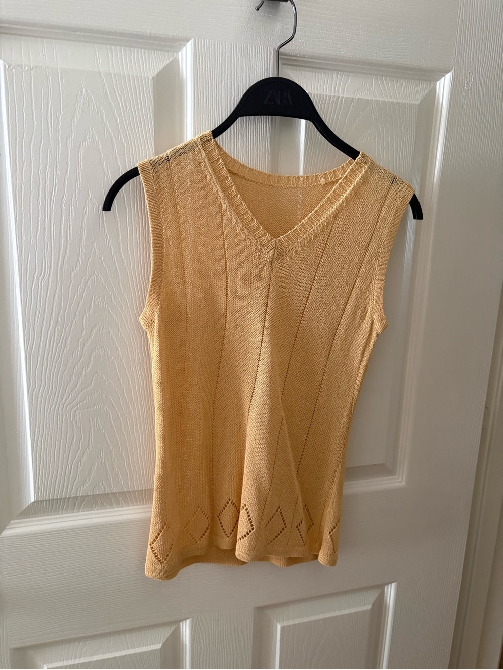 Vintage Orange Yellow Knit V-Neck Sleeveless Top